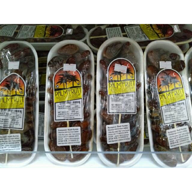 

KURMA TANGKAI PALM FRUIT 250 GR