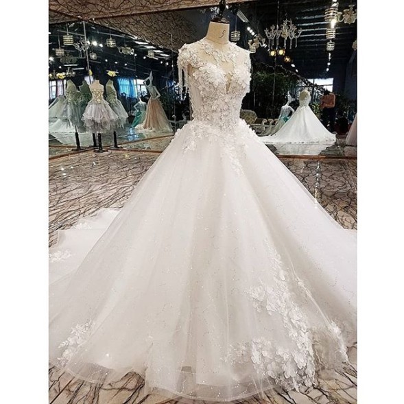 GAUN WEDDING PUTIH/ GAUN PENGANTIN KOREA