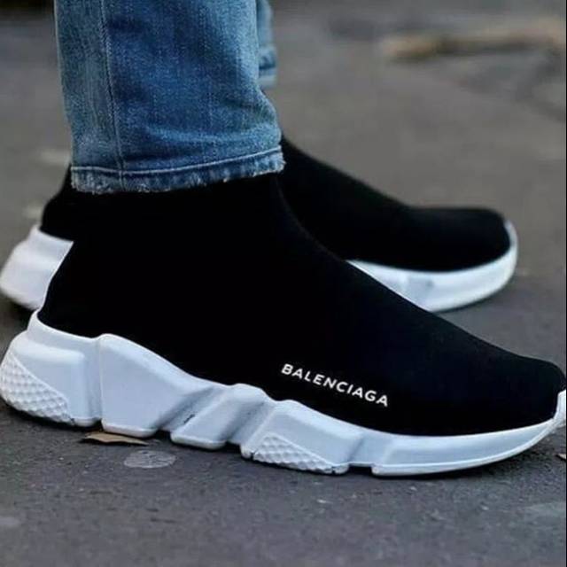 Murah Sepatu Balenciaga Hitam Putih
