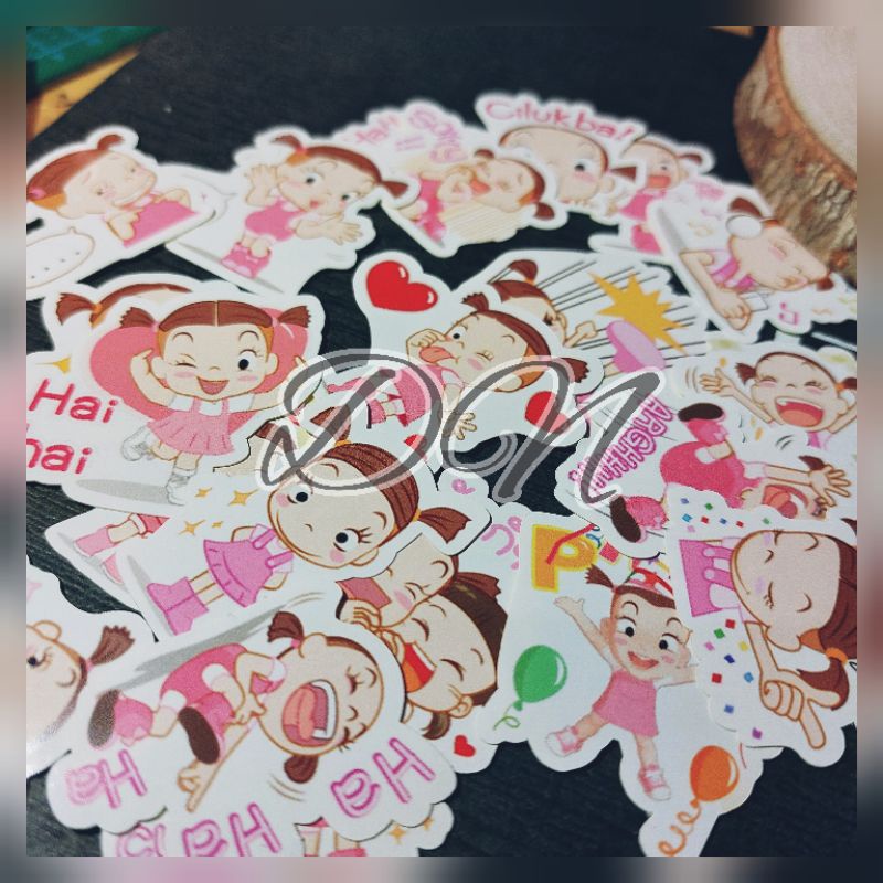 

isi 20 pcs stiker kertas jumbooka pink sticker glossy karakter line sticker