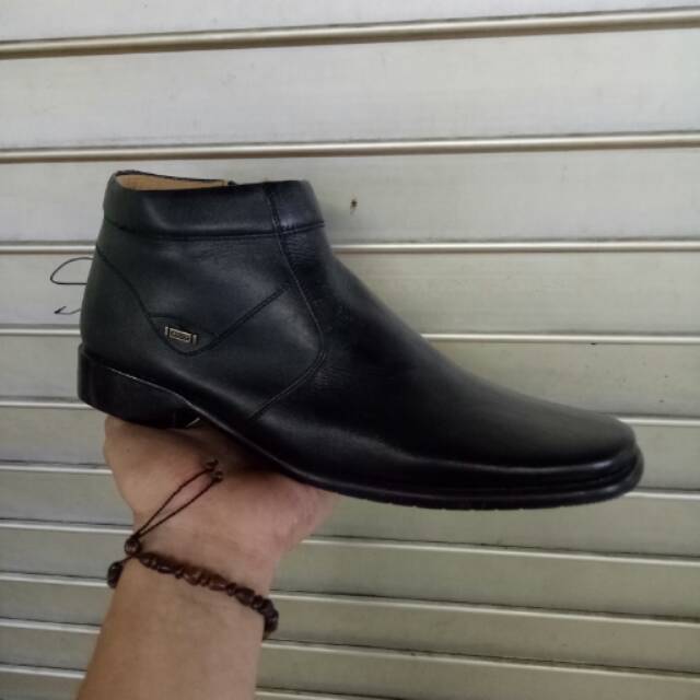 Sepatu boots formal kulit asli bally