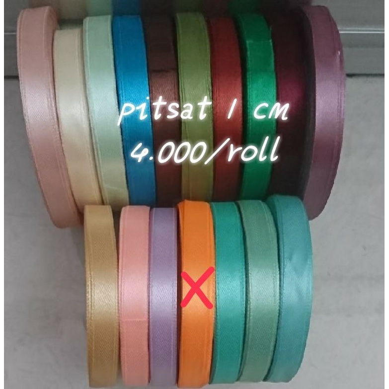 

1 roll Pita Satin 1 cm