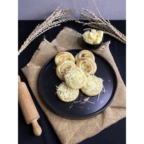 

MAMOL CHEESYBITE BY ROTICOKLATKU.EXPRESS