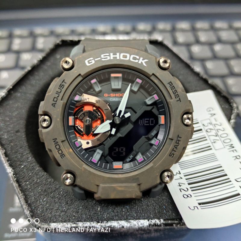 G-Shock GA-2200MFR-5ADR / GA 2200MFR 5A / GA 2200 / GA2200
