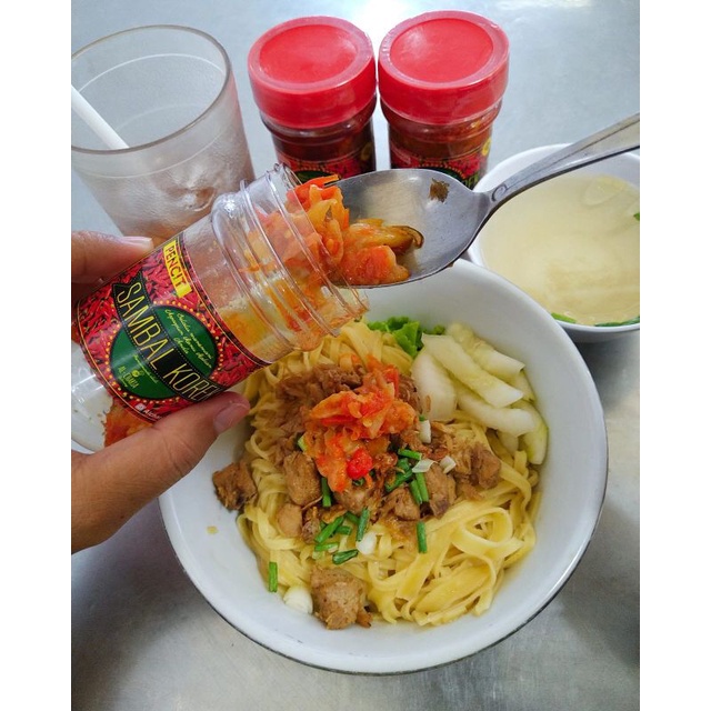 

SAMBAL KOREK PENCIT ( MANGGA MUDA) COCOK BUAT NEMENIN KULINER KAMU by : ALCHARTA CULINARY