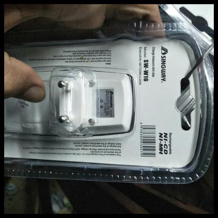 Ready...Ready...Ready... Alat Charger Cas Ces Battery Baterai 9V Aa Aaa