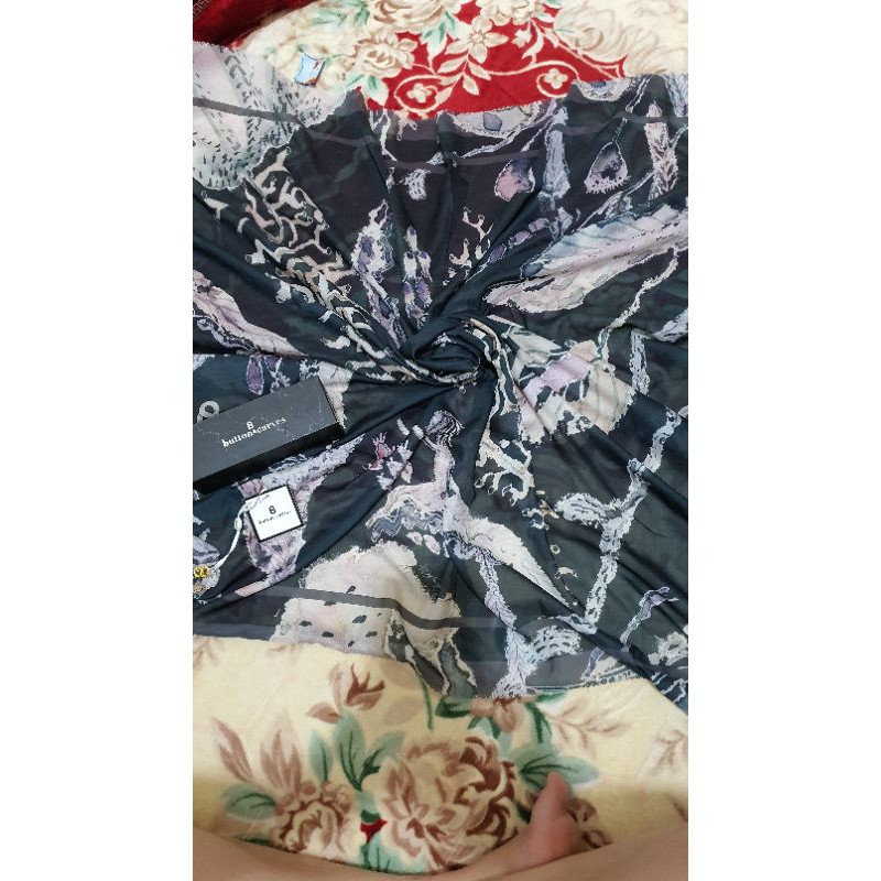 buttonscarves le costa