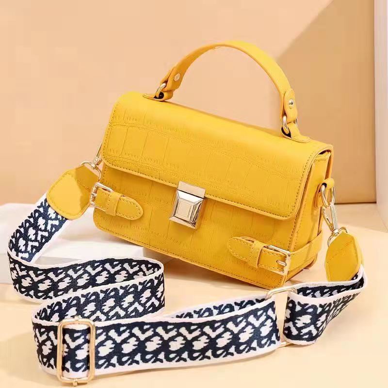 BJ62775 - BEIGE/BLACK/BROWN/GREEN/PINK/YELLOW - TAS SLEMPANG IMPORT TAS WANITA FASHION IMPORT MODIS ELEGAN TERMURAH TERLARIS TERBARU BAGSTORE JAKARTA TAS BATAM LT1502 ZCJ2775