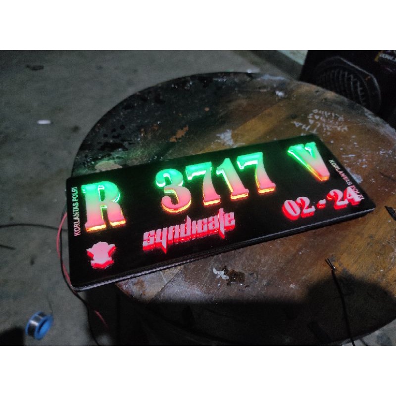 PLAT NOMOR LED TIMBUL 1PCS ( SATUAN )