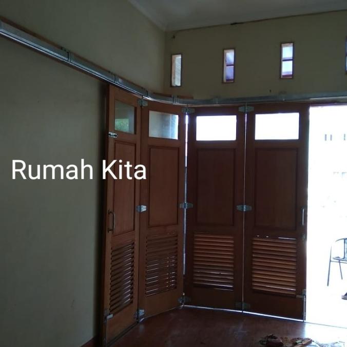 Komponen Rel Pintu Garasi 4 Daun Pintu Tikung