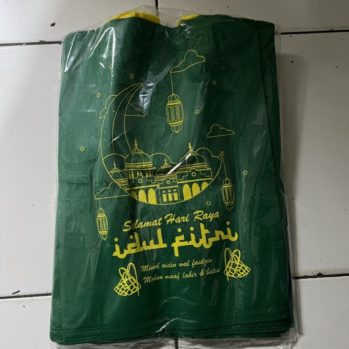 

NEW TAS KAIN SPUNBOND GOODIE BAG 30 X 40 LEBARAN / IDUL FITRI - 30 ijo tali