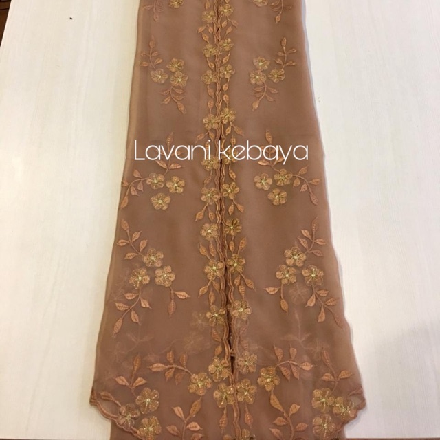 Kain bordir manual  bunga padi coklat sifon crep