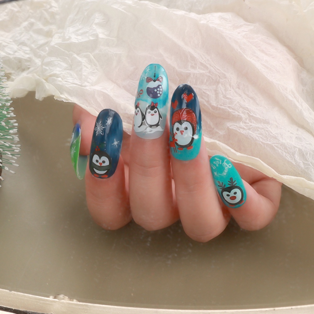 1 Lembar Stiker Kuku 3D Desain Kartun Snowflake Santa Claus Penguin Rusa Natal Untuk Dekorasi Nail Art