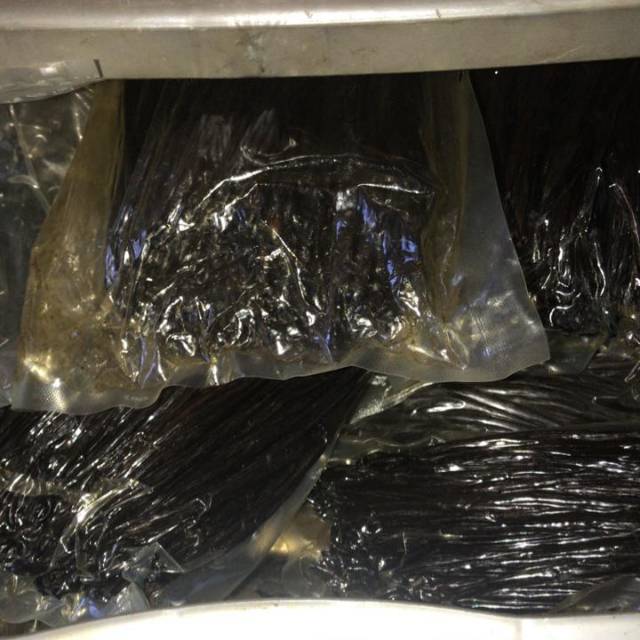 

Vanilla premium kadar air 30% penjualan 500grm