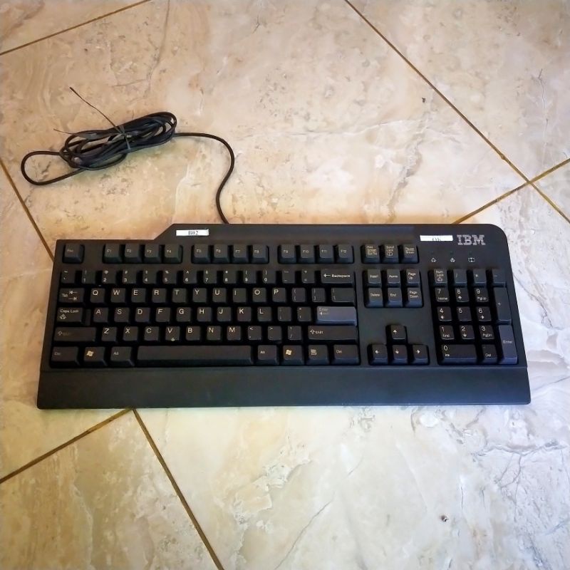 Keyboard komputer PC colokan USB PS2 Normal Mulus