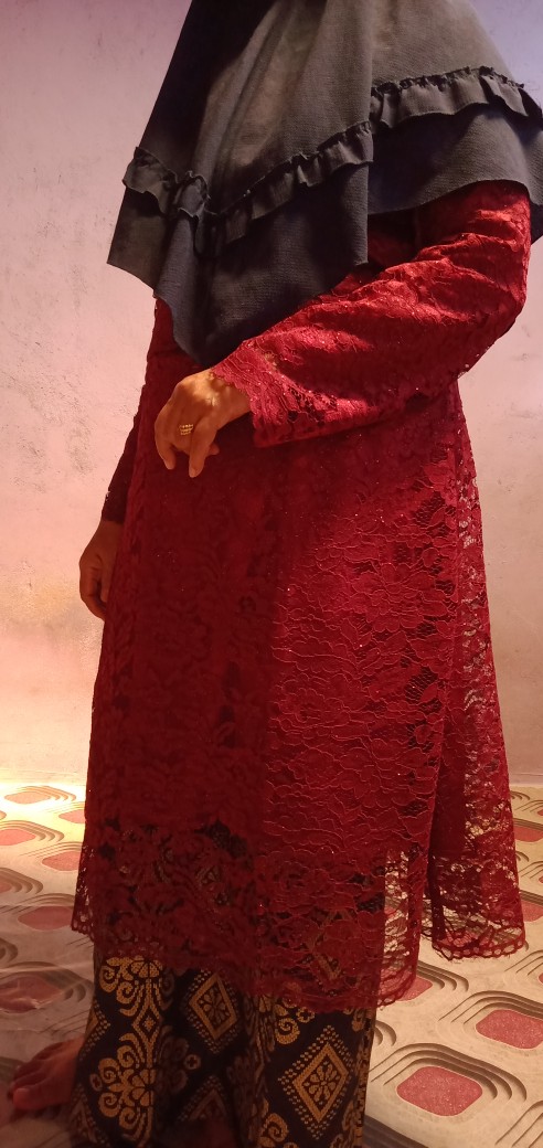 Mts Misbi Set Batik Couple Set Kebaya Long Tunik Brukat