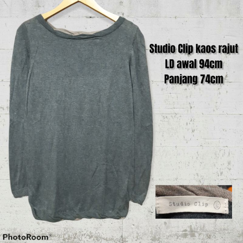 Studio Clip kaos rajut
