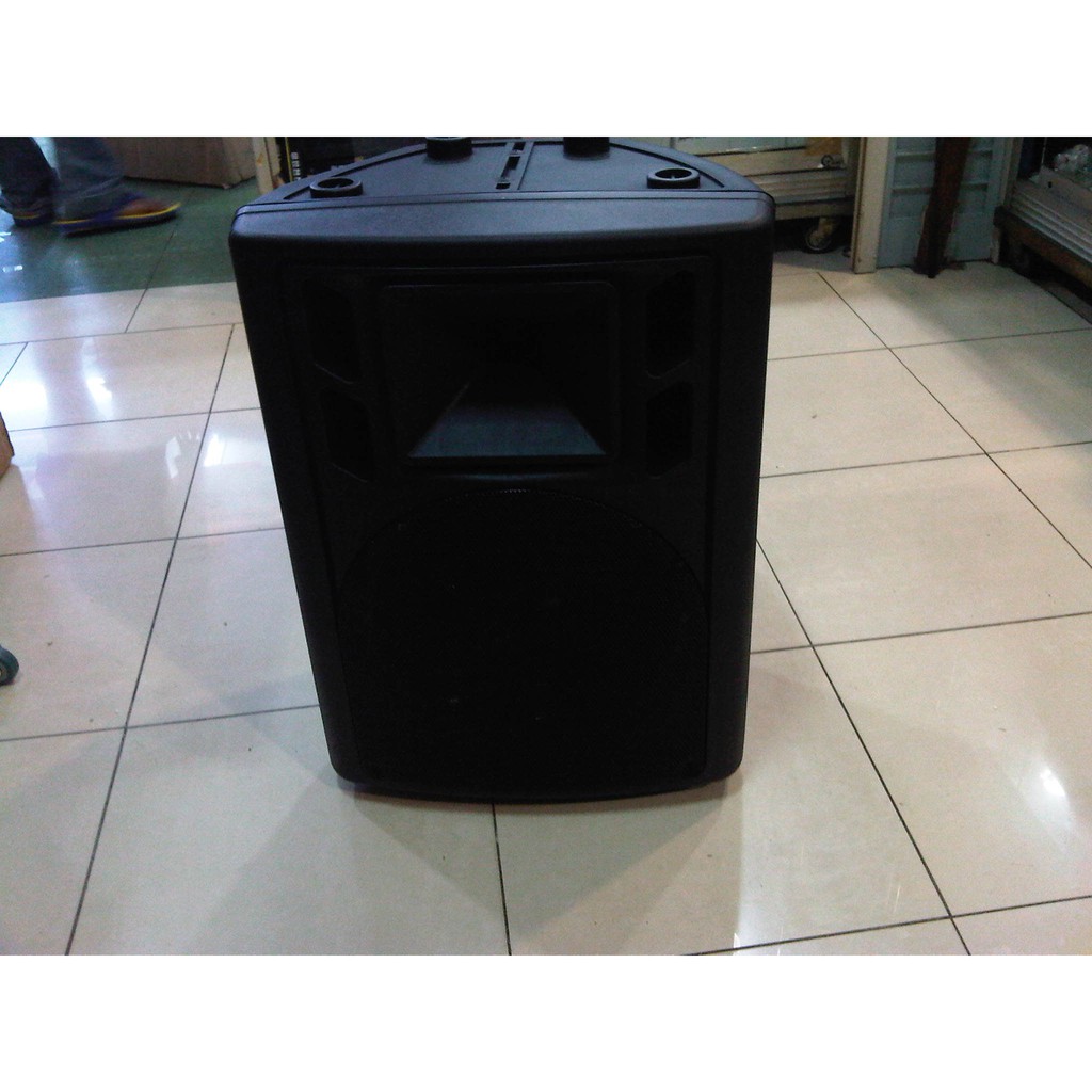 (JUAL 2 BUAH) box speaker fiber plastik 15 inch model HUPER 15-D