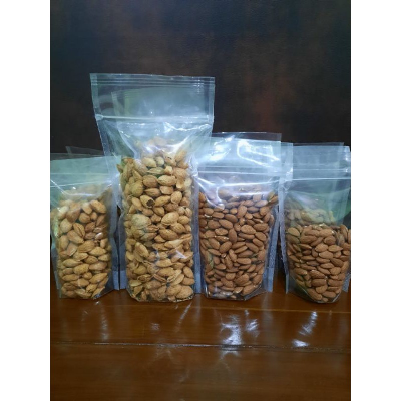 

Kacang Almond panggang oven merk Almonesia California uk. 250, 500 & 1000 gram Roasted Almond kupas