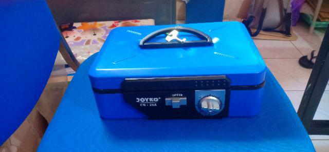 Cash Box Joyko Cb-26a / Cashbox Joyko Cb26 / Brankas Mini/ Kotak Uang Perhiasan / Safe Deposit Box
