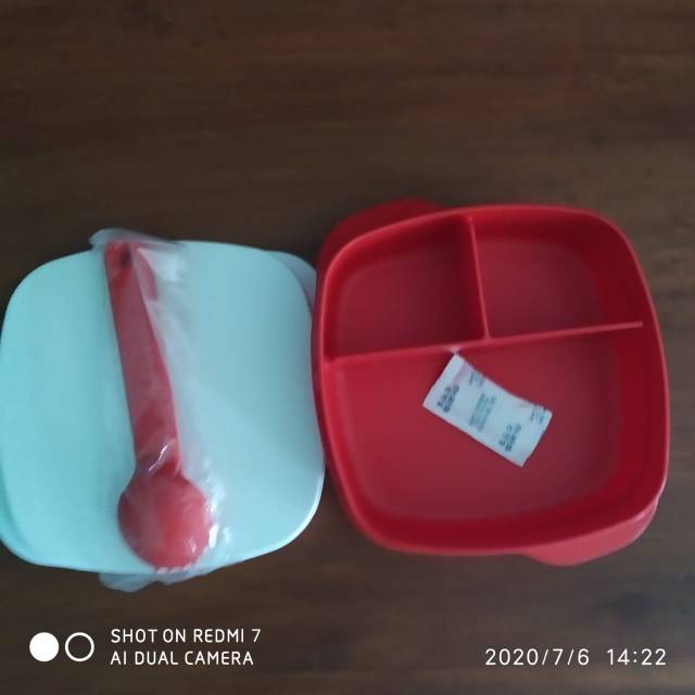 Trio box set tulipware