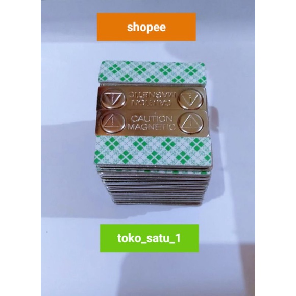 

magnet name tag 45x13/magnet papan nama