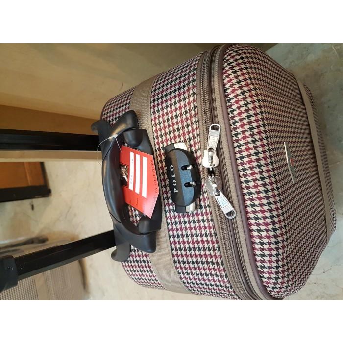 Koper Polo Team Batik 18; Cabin Size