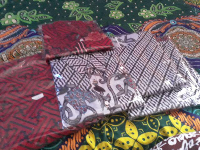 Batik Couple Keluarga Sania Ruffle Ori Ndoro Jowi Dnt Motif Morena