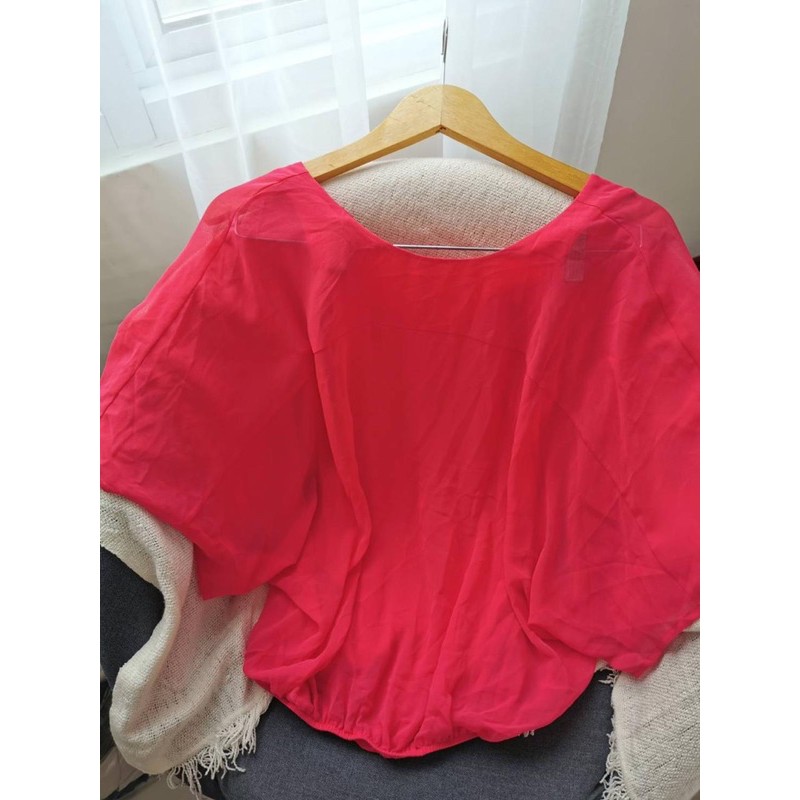 Express coral pink flowy batwing top