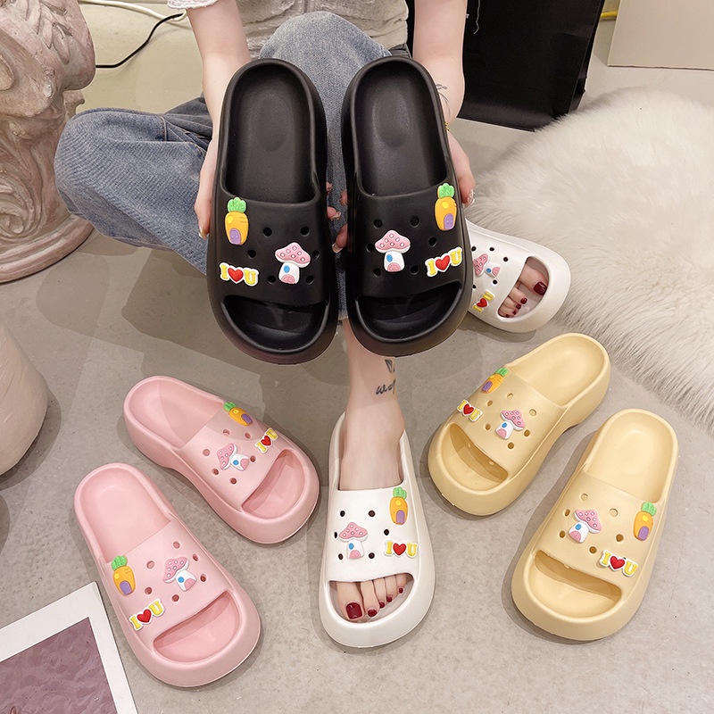 Sandal Fuji / Sandal Wanita Jelly Wedges Platfrom Tebal Dengan Jibbitz Terbaru EVA 268 Sandal Slop Wanita Wedges Import Carrot Jabbit Bahan Spons Super Ringan Empuk Elastis