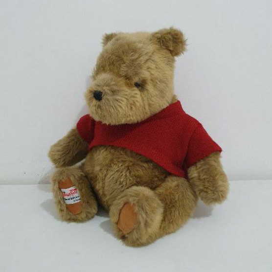 DISNEY FEST CLASSIC WINNIE THE POOH 