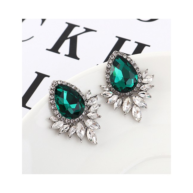 LRC Anting Tusuk Fashion Water Drop Diamond Earrings Y62698