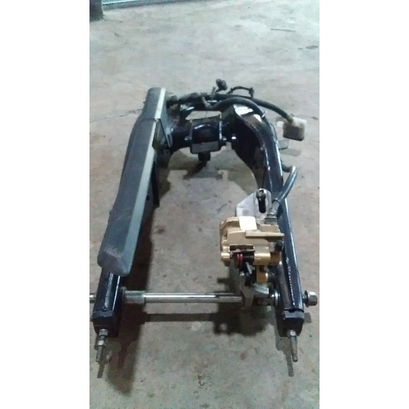 swing arm R25 ori pnp vixion