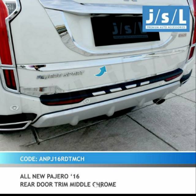 List pintu belakang tengah all new Pajero 2016/ middle door trim chrome jsl