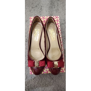 preloved sepatu Ferragamo