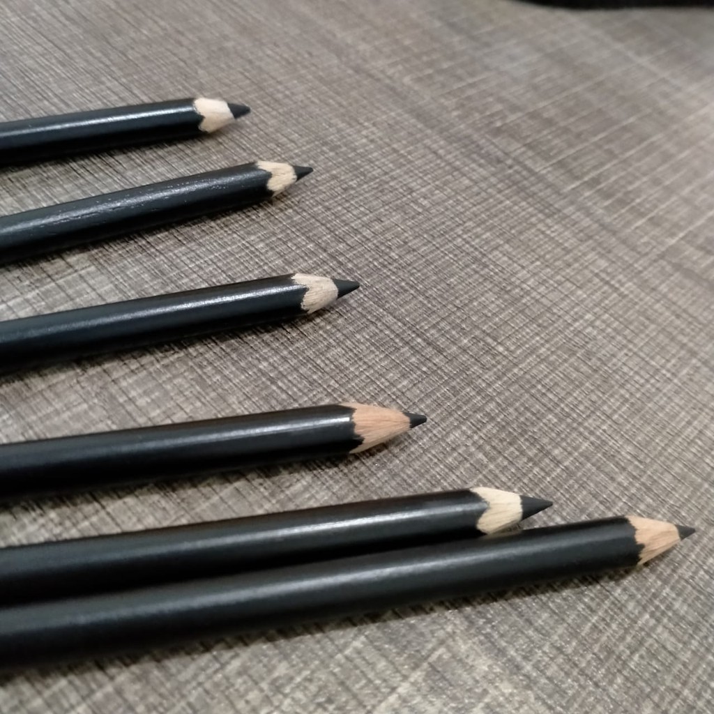 PENSIL WARNA WARNI SATUAN PANJANG Kayu Lengkap Bagus Set Murah Gambar Lukis Color Pencil Terbaik-Hitam
