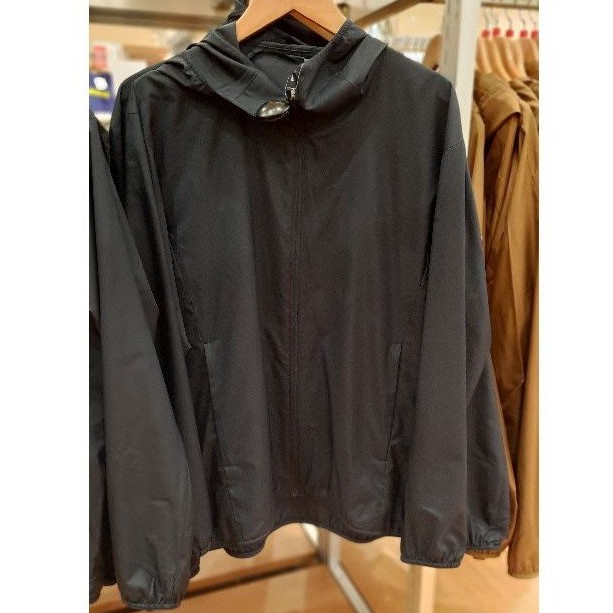 JASTIP UNIQLO JAKET PRIA  PARKA SAKU UV PROTECTION