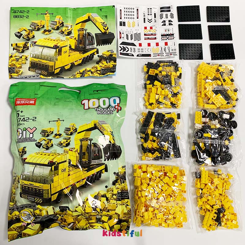 1000Pcs Pesawat Ulang-alik Rocket Tech Edukasi Mainan Bricks Mainan Anak Hadiah Ulang Tahun Anak-anak