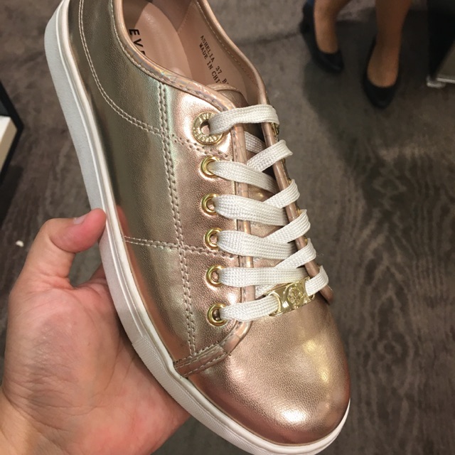 Sepatu wanita everbest