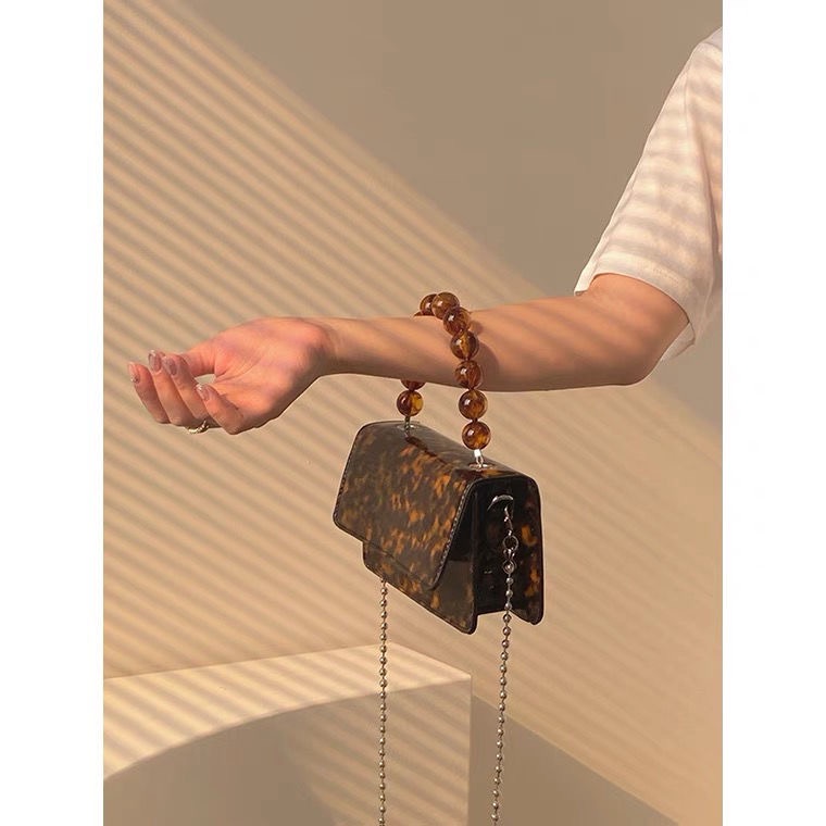 Tas Messenger Rantai Manik-manik Antik Genggam Satu Bahu Flap Tas Persegi Kecil Wanita