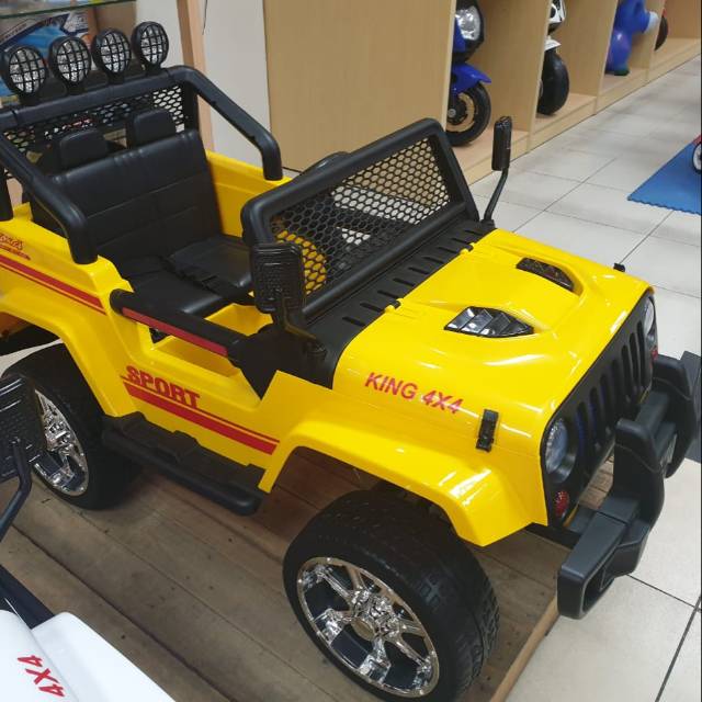 Mainan anak Mobil aki JEEP RUBICON (SURABAYA)