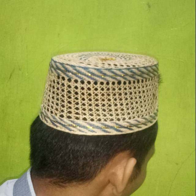 Peci Rotan Asli