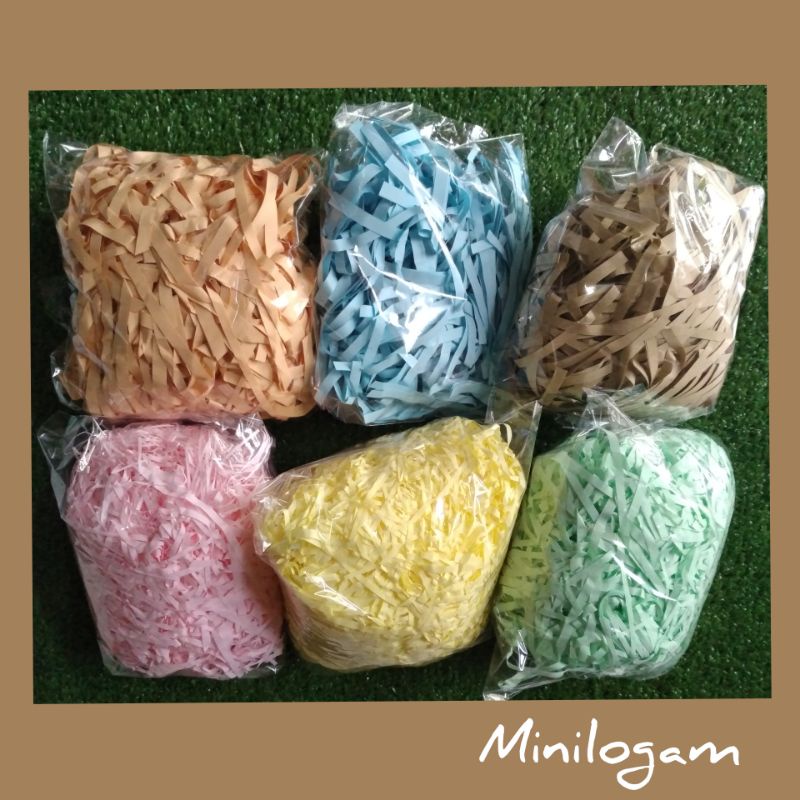 

(50 gr) Kertas serut/cacah, potong ,packing buah,paket ,hampers,hadiah (50 gr)