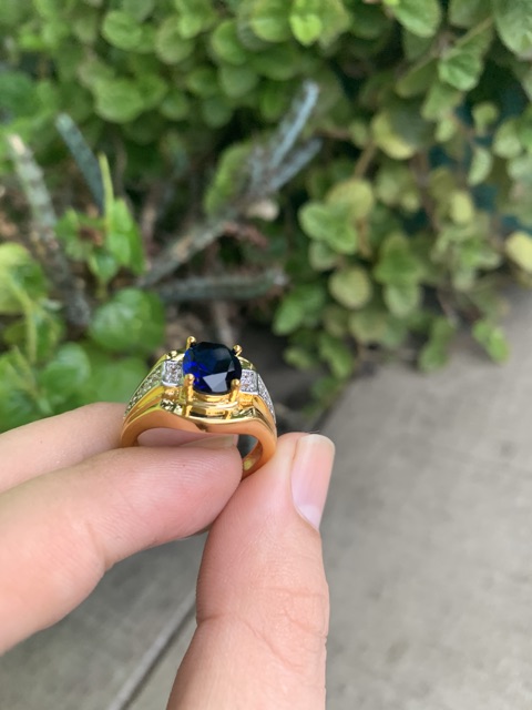 Cincin Batu Royal Blue Safir Cutting Mewah Elegan Minimalis Gold Filled