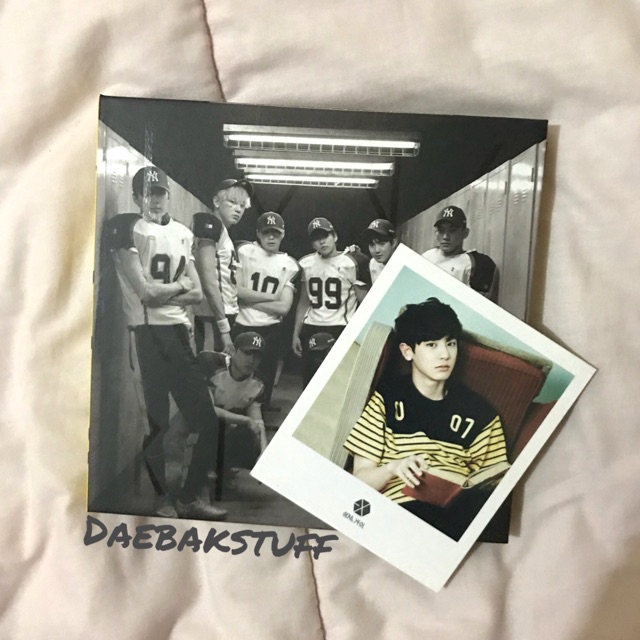 EXO Love Me Right (Korean Ver) + Bonus Chanyeol SMTOWN Coex Artium Polaroid