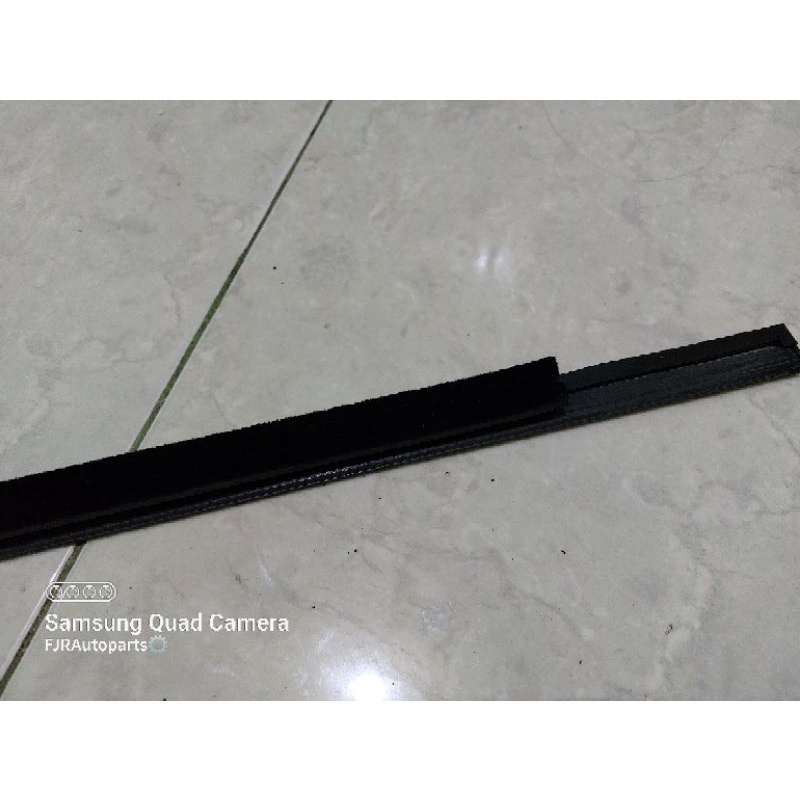 Weather Strip Panther / Pelipit Karet Kaca Panther Kotak (Depan / Tengah Luar Dalam Kanan Kiri)