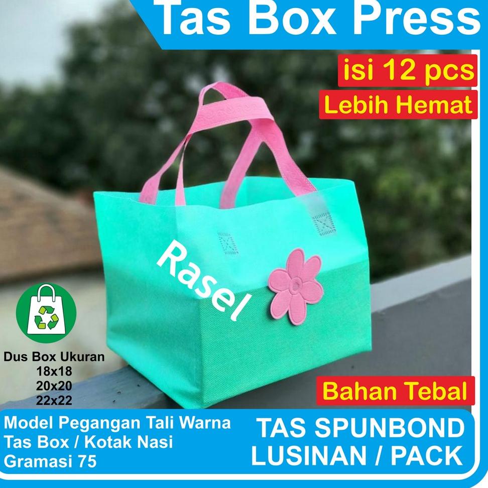 

Hemat 1lusin (12 pcs) Tas box 22x22 20x20 18x18 kotak nasi spunbond press hajat pengajian murah .,.,.,..,