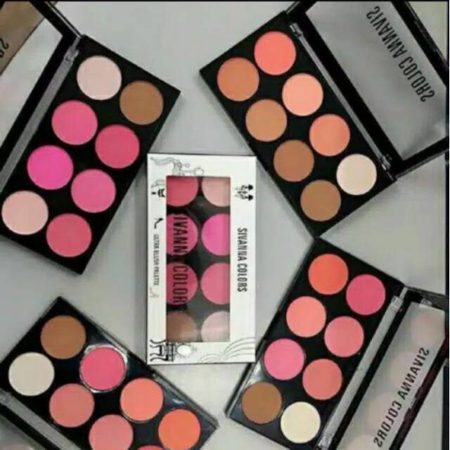 Sivana colors blush on