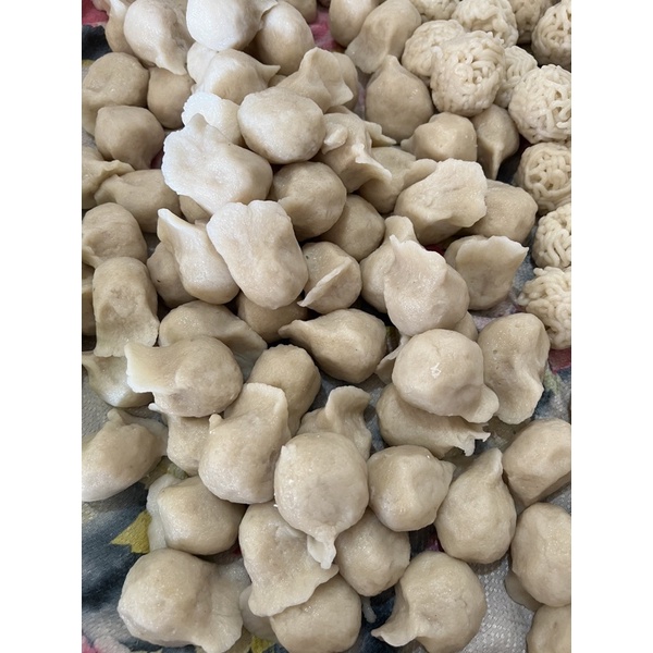 

Pempek Telor Kecil Ikan Putak mix Ikan Tenggiri