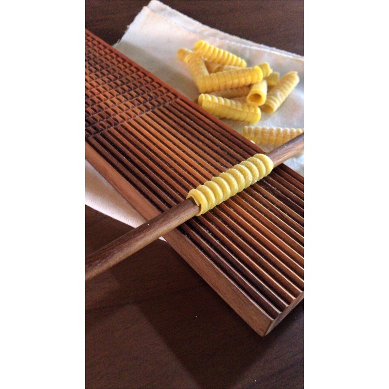 

Aksara Garganelli Board #1 / Pasta Board / Pasta Tools / Cavatelli Board